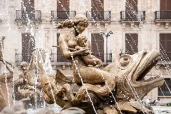 Ortigia-fountain-